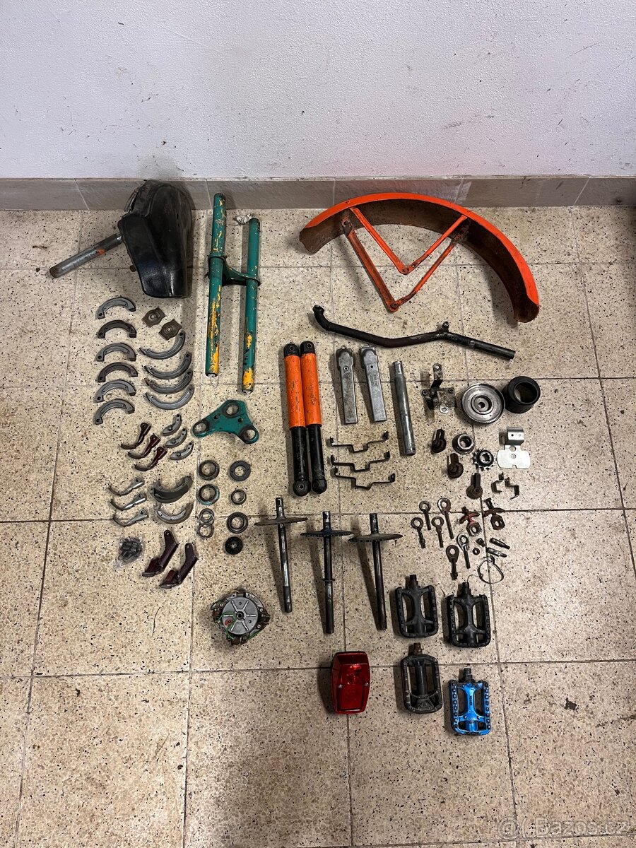 Různé díly babetta