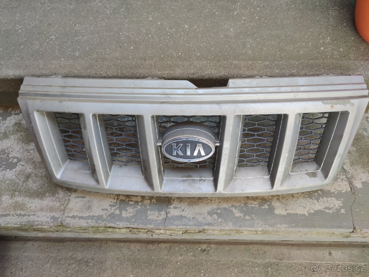 Přední maska Kia Sportage I