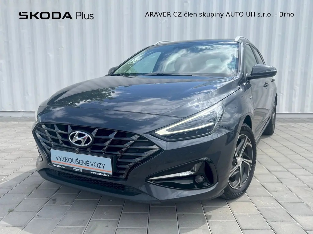 Hyundai i30, 1.5 T-GDI Smart AT