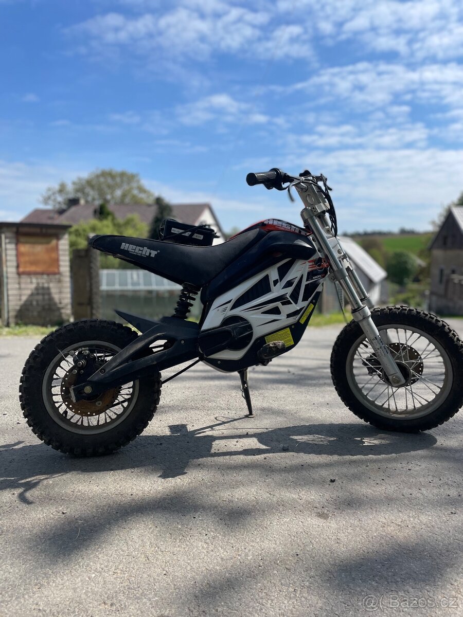 Hecht děcká motorka