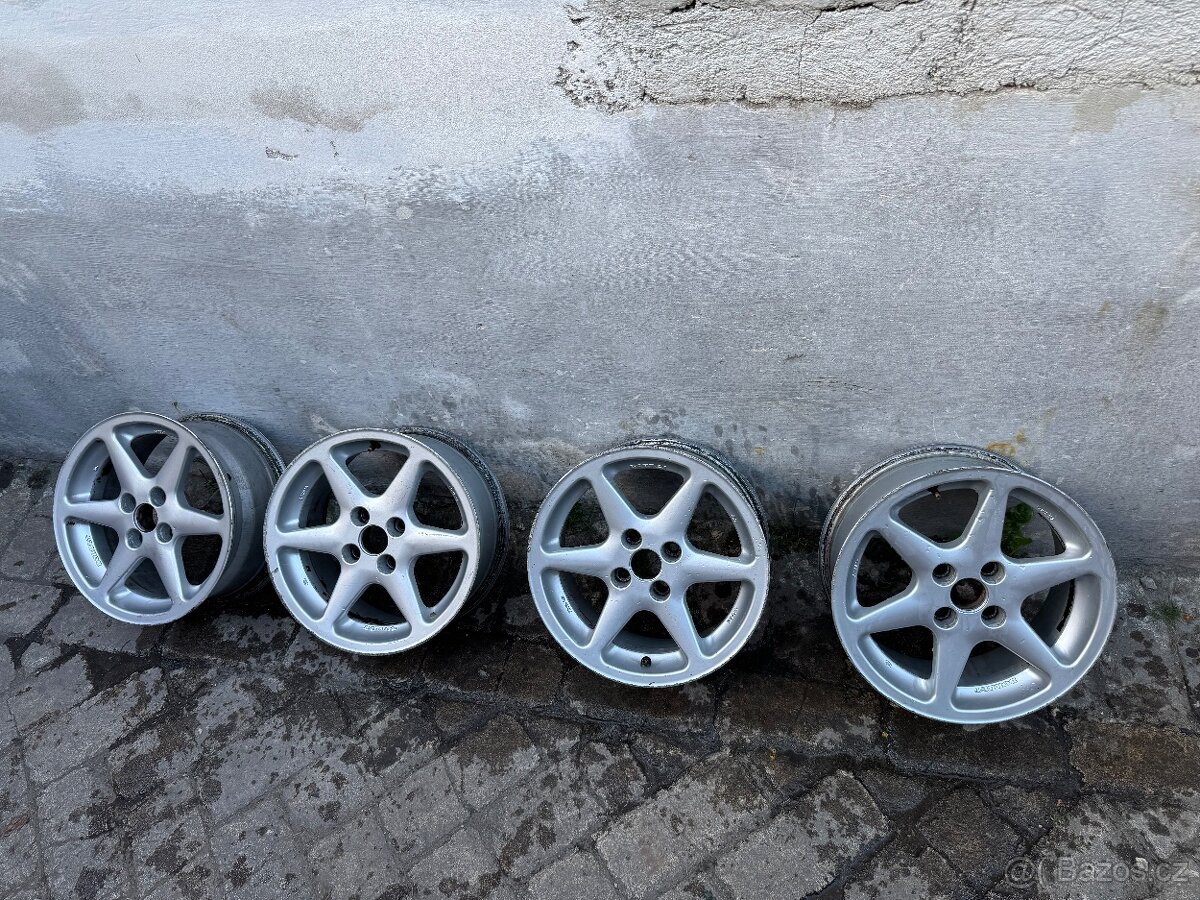 Alu kola R15, 4x100