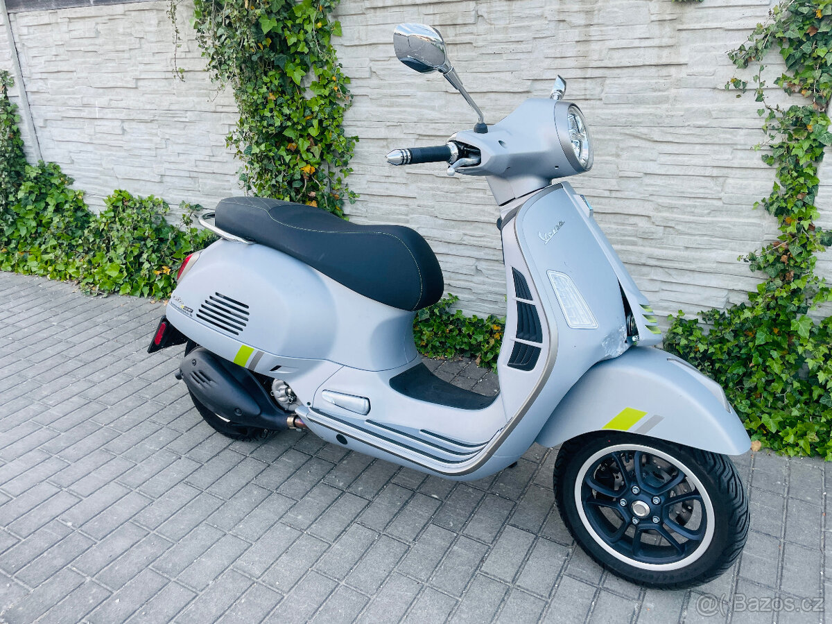 Vespa GTS 300 HPE r.v.2023
