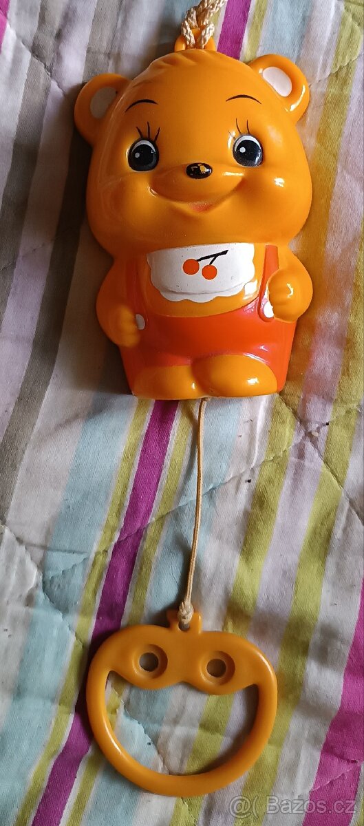 retro hudební skříňka