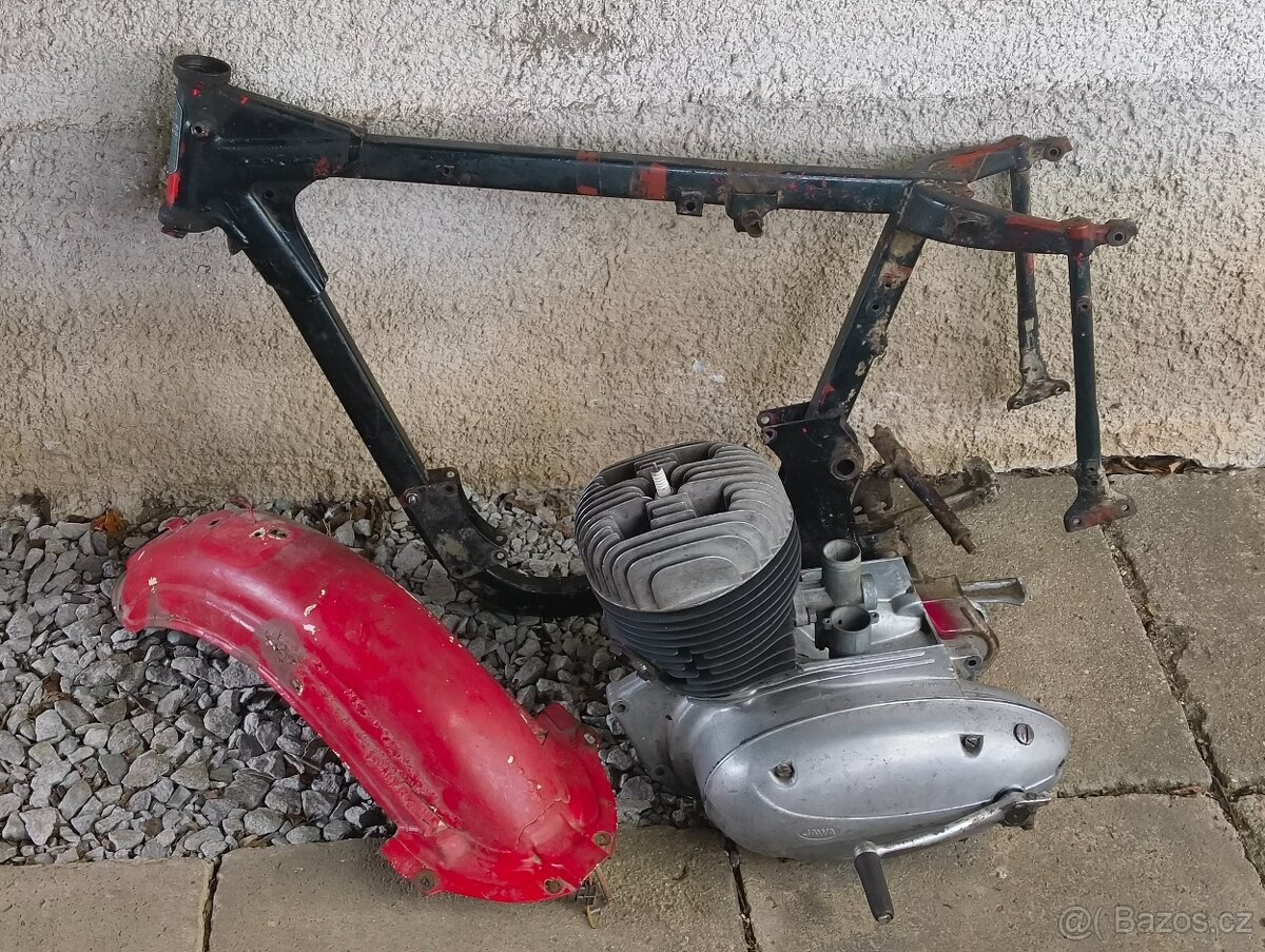 Kostra a díly Jawa Sport 250 590 sedí čísla 1969 ne 350 361