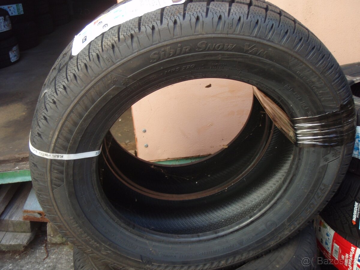 Prodám pneu 195/65 R16C Snow van sibiř