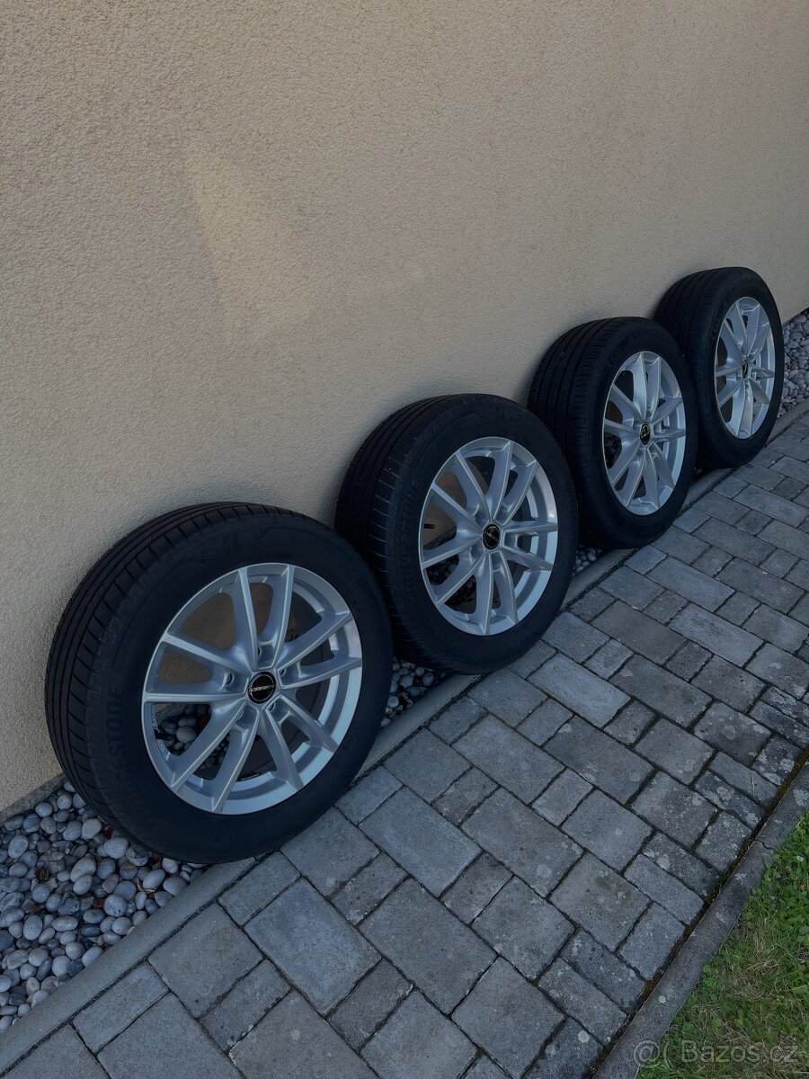 Prodám alu kola Borbet R16