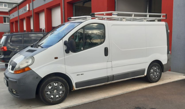 Střešní nosič pro dodávku Renault Trafic