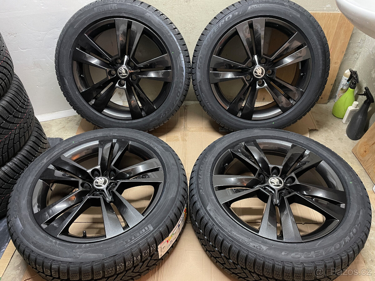 KAROQ 4x4 NOVÁ ZIMNÍ SADA MYTIKAS 225/50/18 99H XL DOT 2024