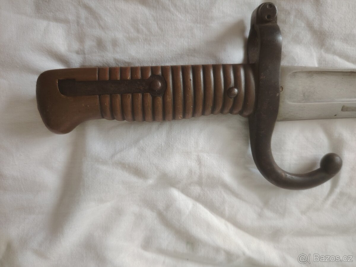 Chassepot a cvičný kord