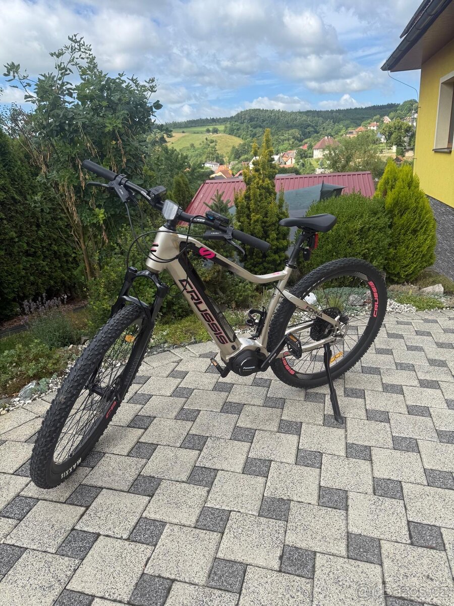Elektrokolo Crussis PAN-Fionna 8.8