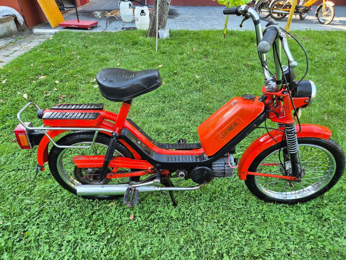 Babetta 215 s kartičkou, 1rychlostní červená, nový model č.1