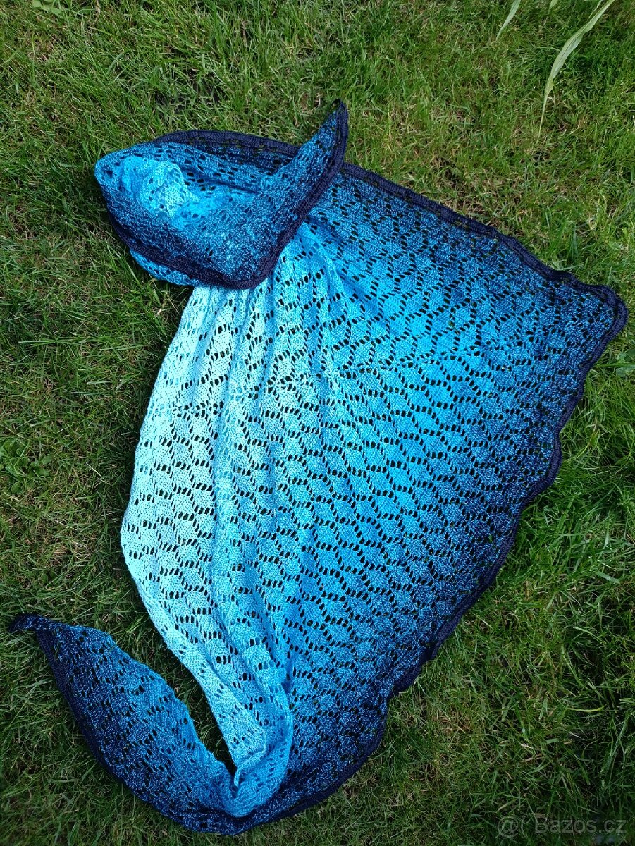 Háčkovaný šátek velký