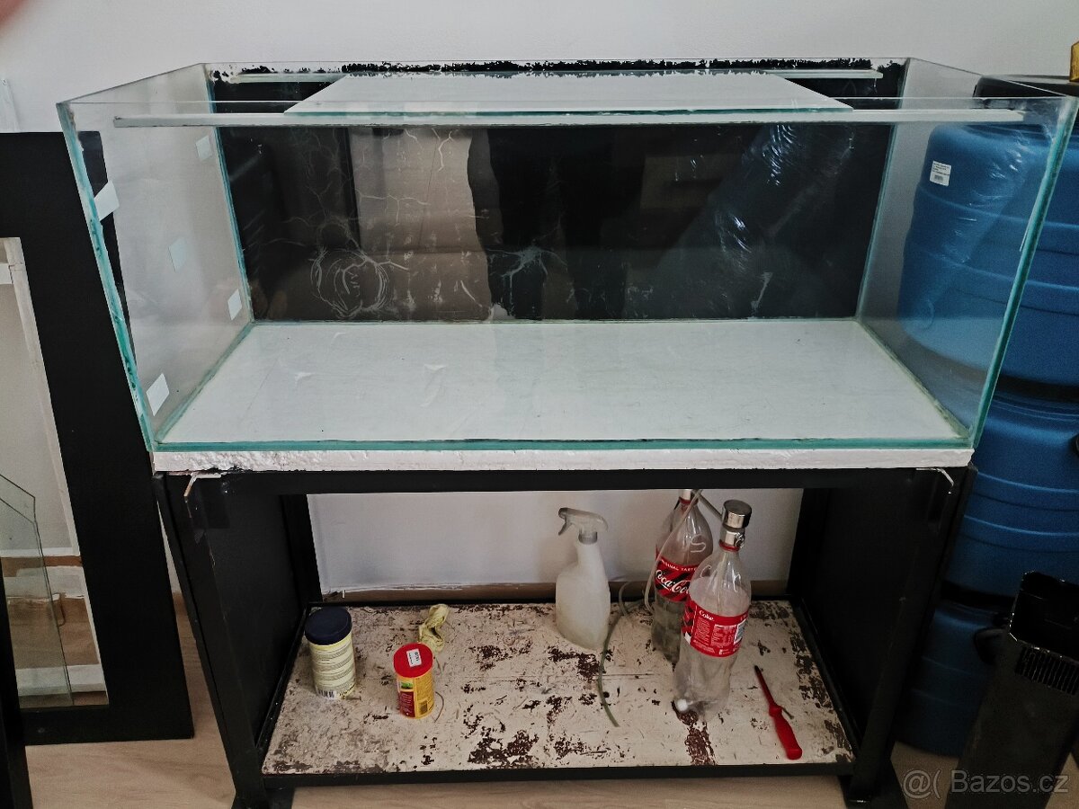 Akvárium 160l
