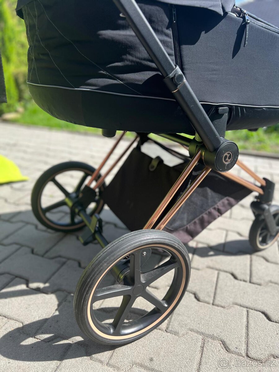 Kočárek Cybex Priam 2021