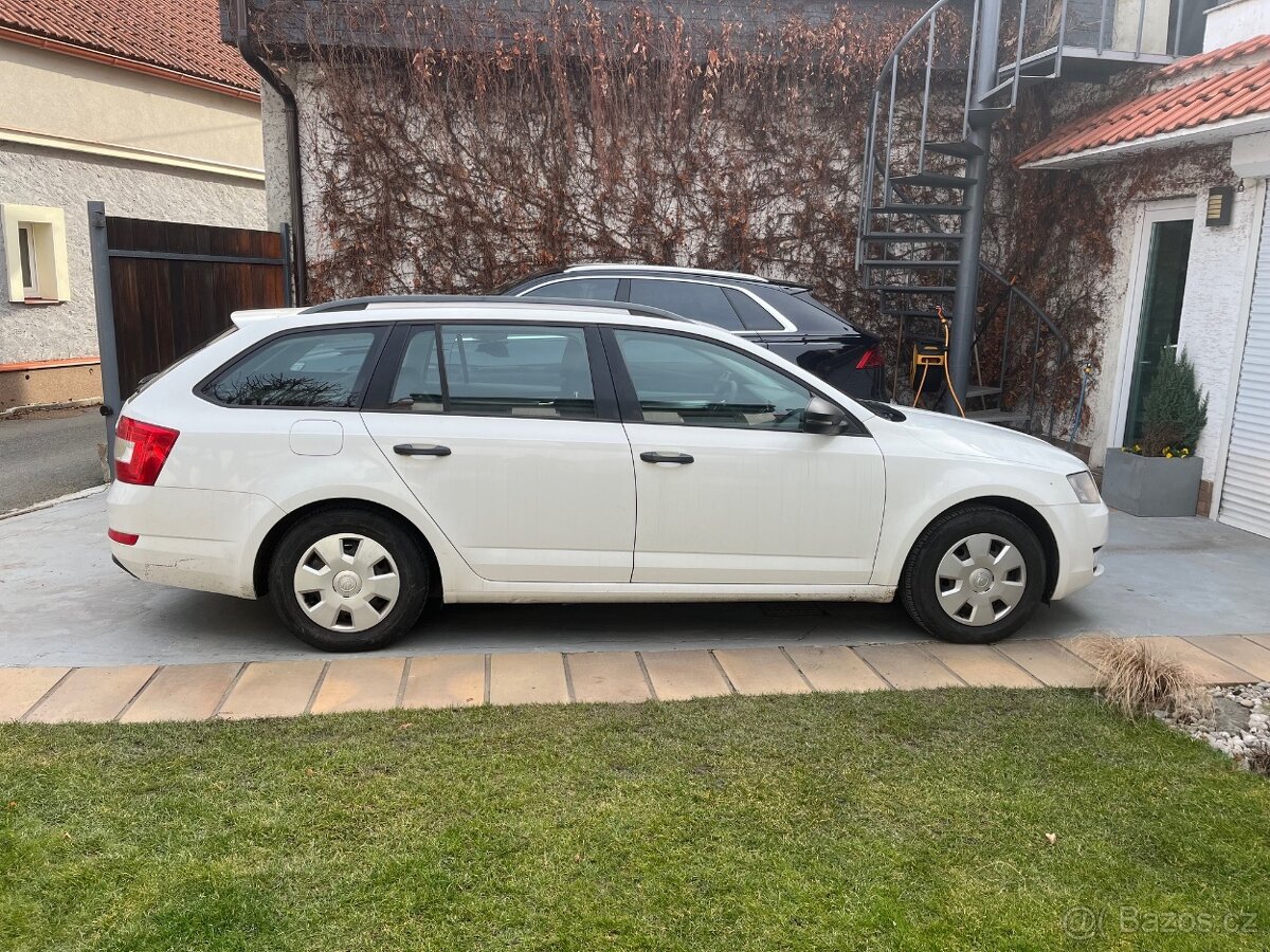 kola Škoda Octavia III , 3