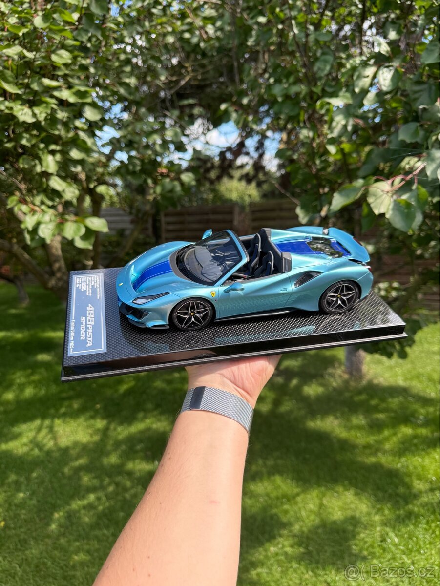 Dino Model - Ferrari 488 Pista Spider, 1:18.