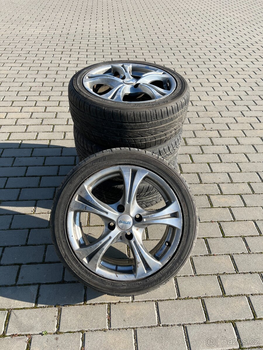 Litá kola Alutec 7Jx16H2 ET42 + pneu 205/45R16