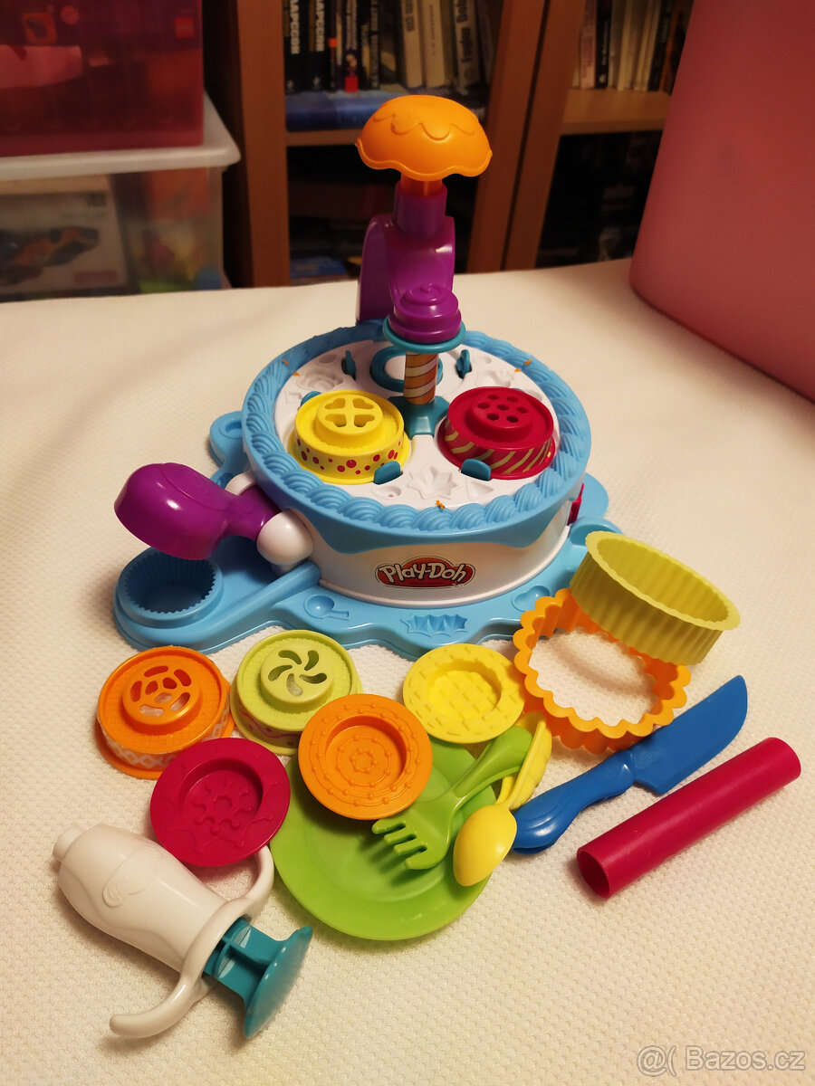 Play doh výroba dortů