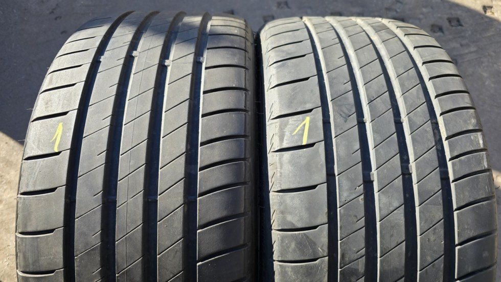 Letní pneu 235/35/19 Bridgestone