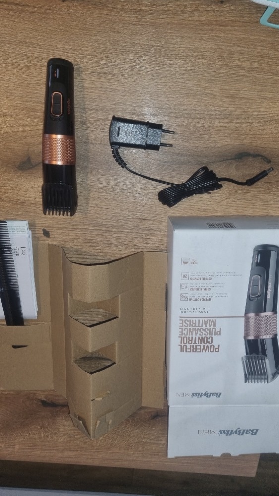 Babyliss E974E - zastrihovac vlasu