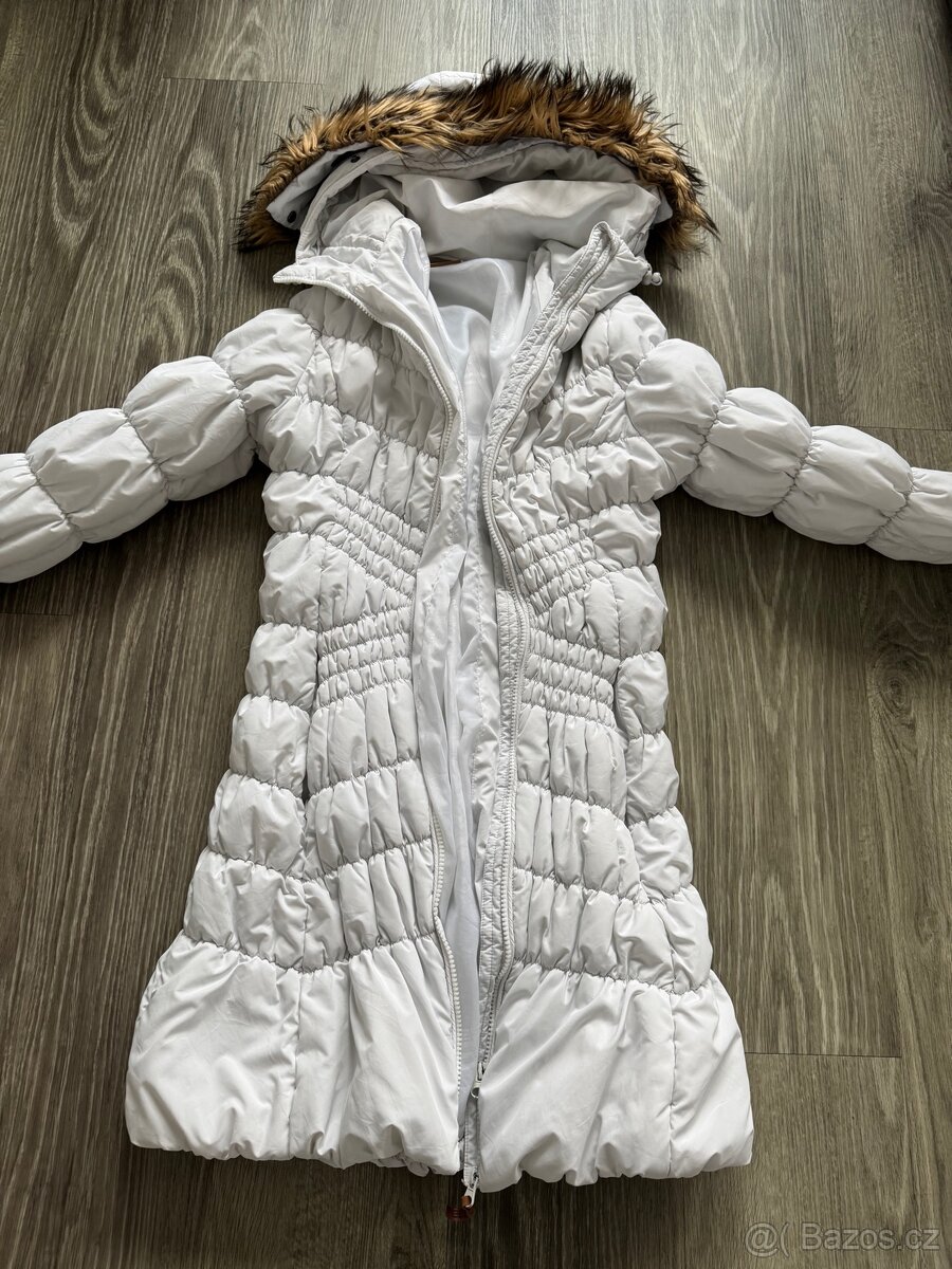 Dámský prošívaný kabát M