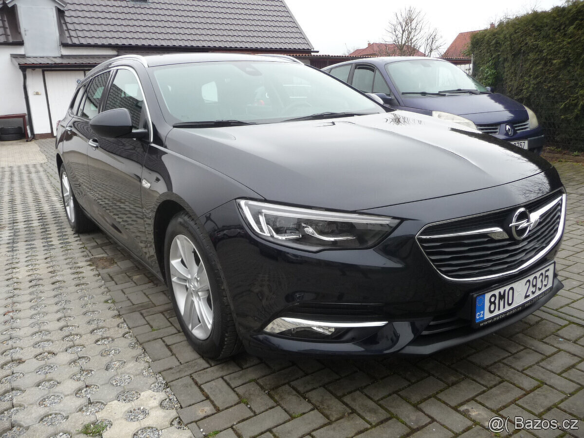 Opel Insignia1.5i 103kw Inovation plná výbava Top Stav