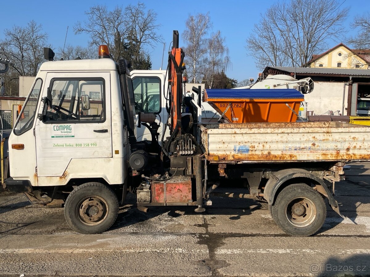 Multicar M26 s rukou