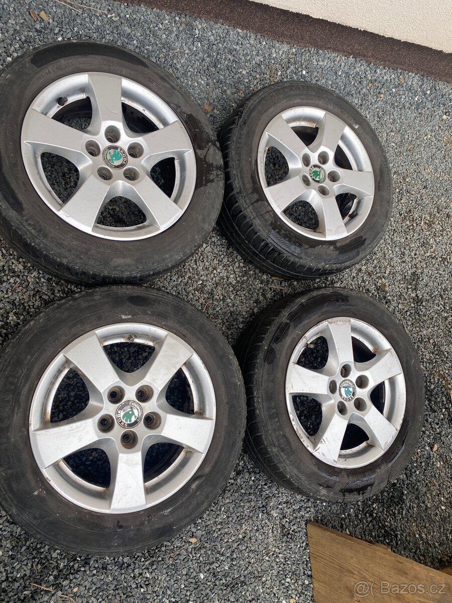 Alu kola 14” 5x100 Škoda a letní pneu 185/60/R14
