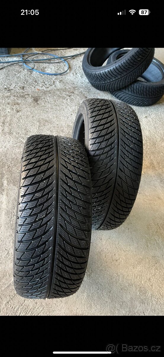 Zimní pneu Michelin. 225/45/18