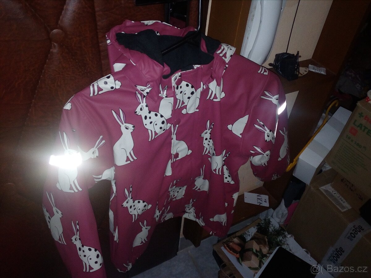 Prodam bundu Lindex vel.128 Novou s vysackou,pekna
