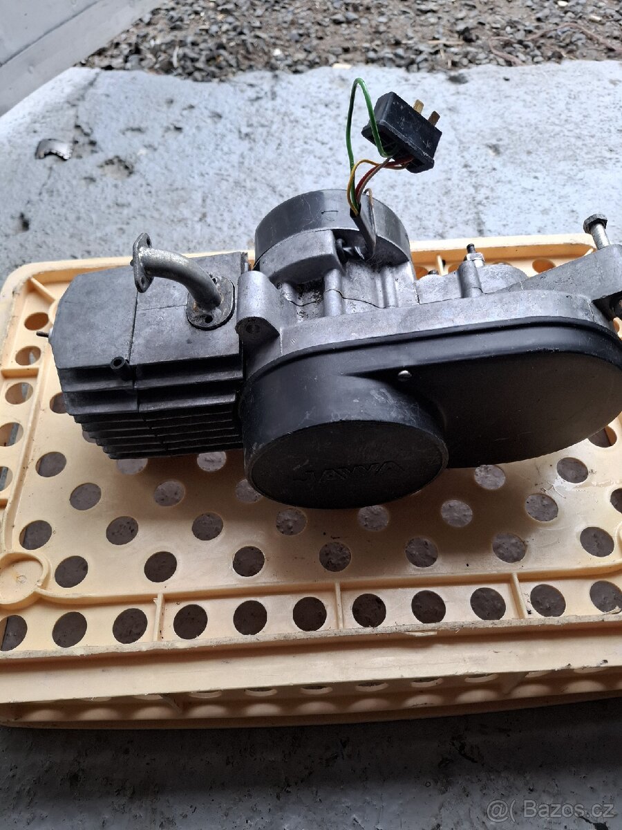 Motor babetta 215M