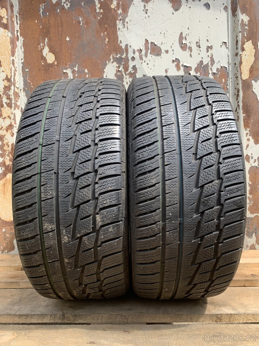 2ks 235/45/17 Matador/2015/97V/zimní pneu 6m
