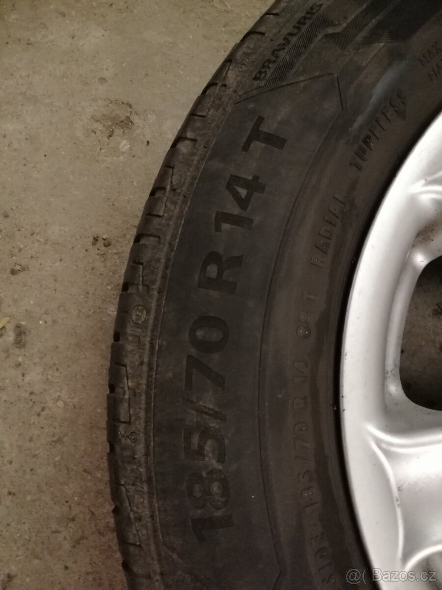 Barum bravuris 185/70R14T včetně alu Rial