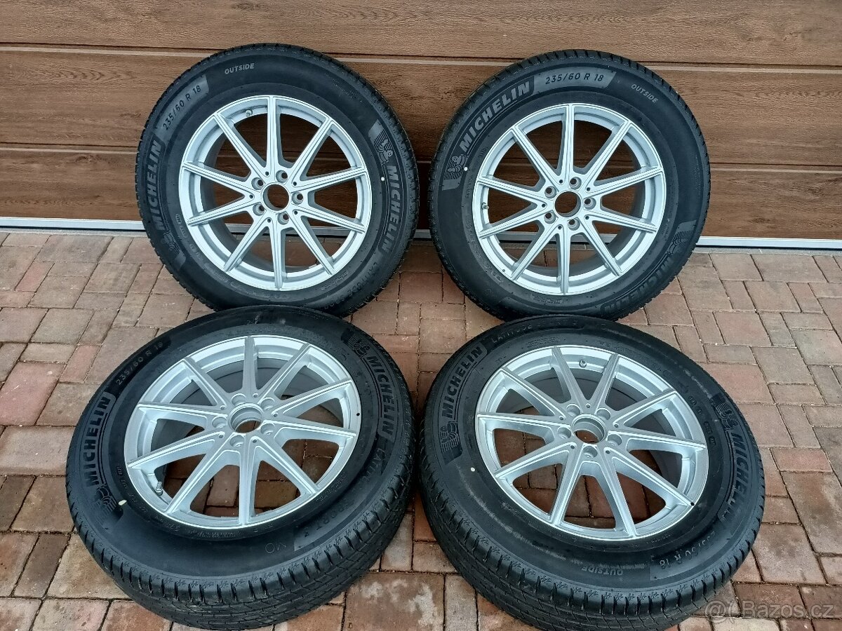 Original kola Mercedes 7.5Jx18 ET52.5+letni pneu