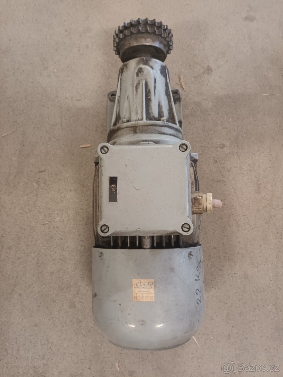 Převodovka s elektromotorem