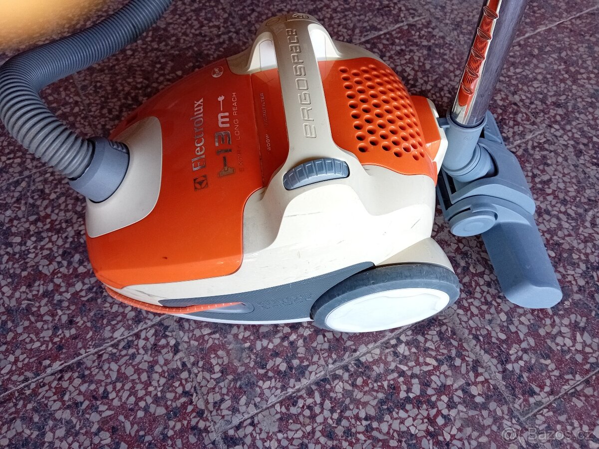 Vysavač Elektrolux ergospace