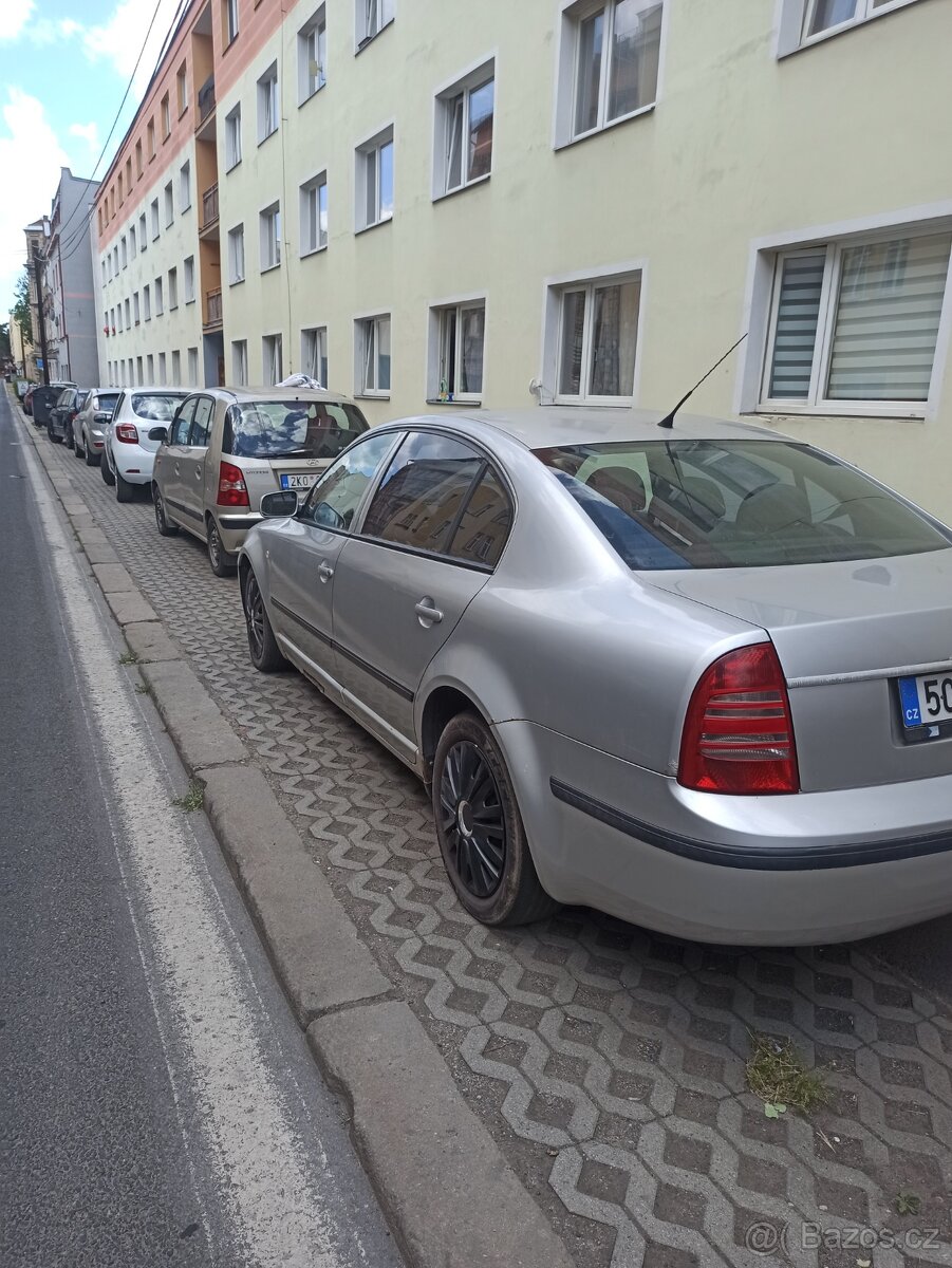 Škoda Superb