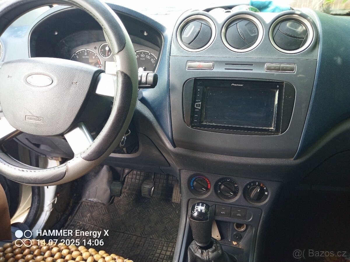 Ford connect - levně