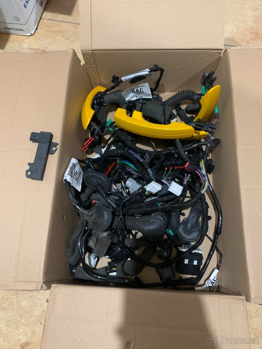 Bezklíčové odemykání Ford Focus mk3