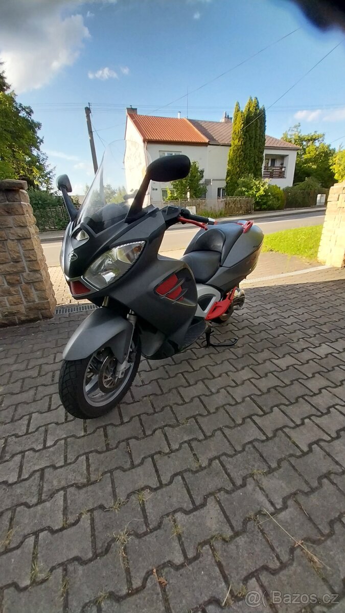 Malaguti SPIDERMAX GT500