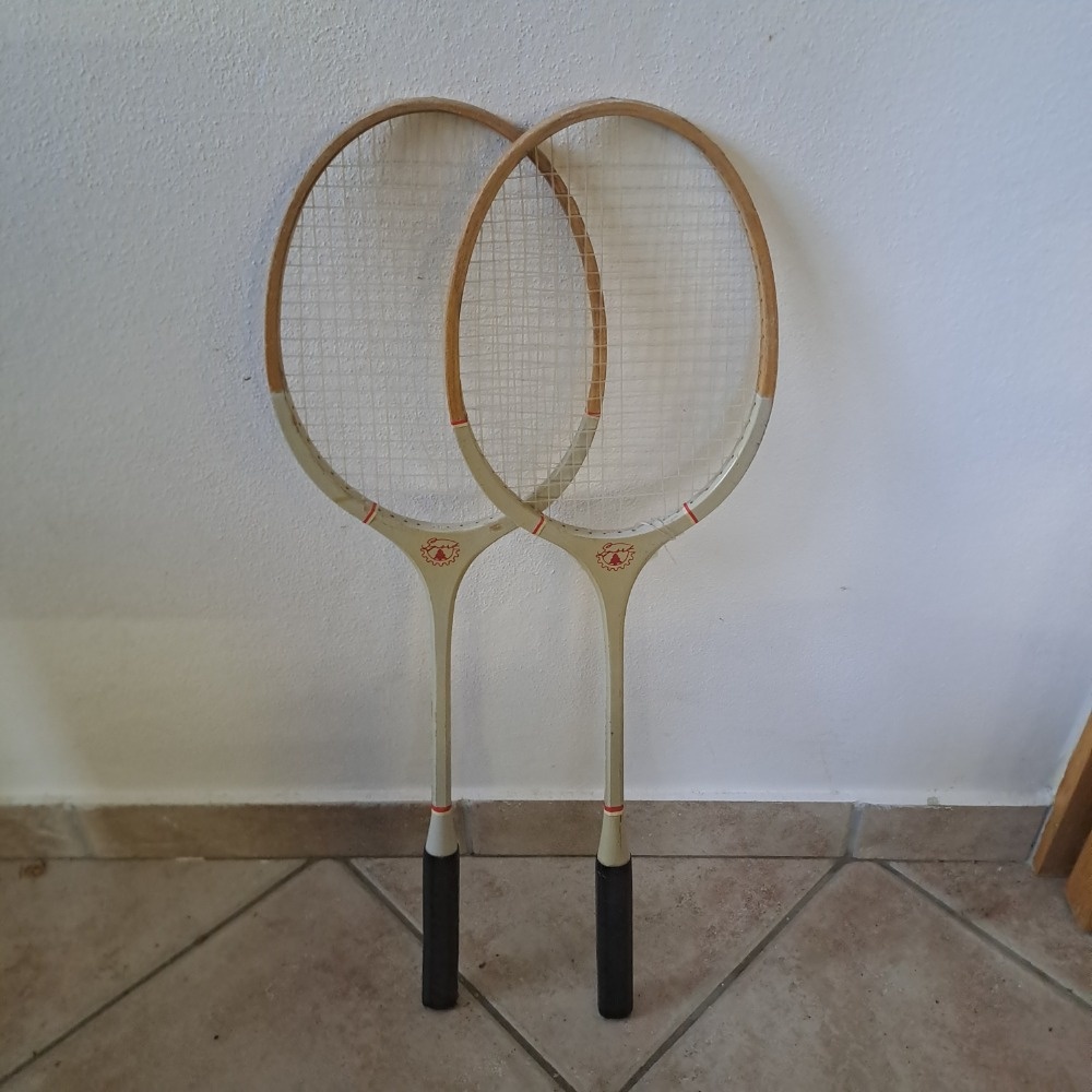 Retro badmintonové rakety