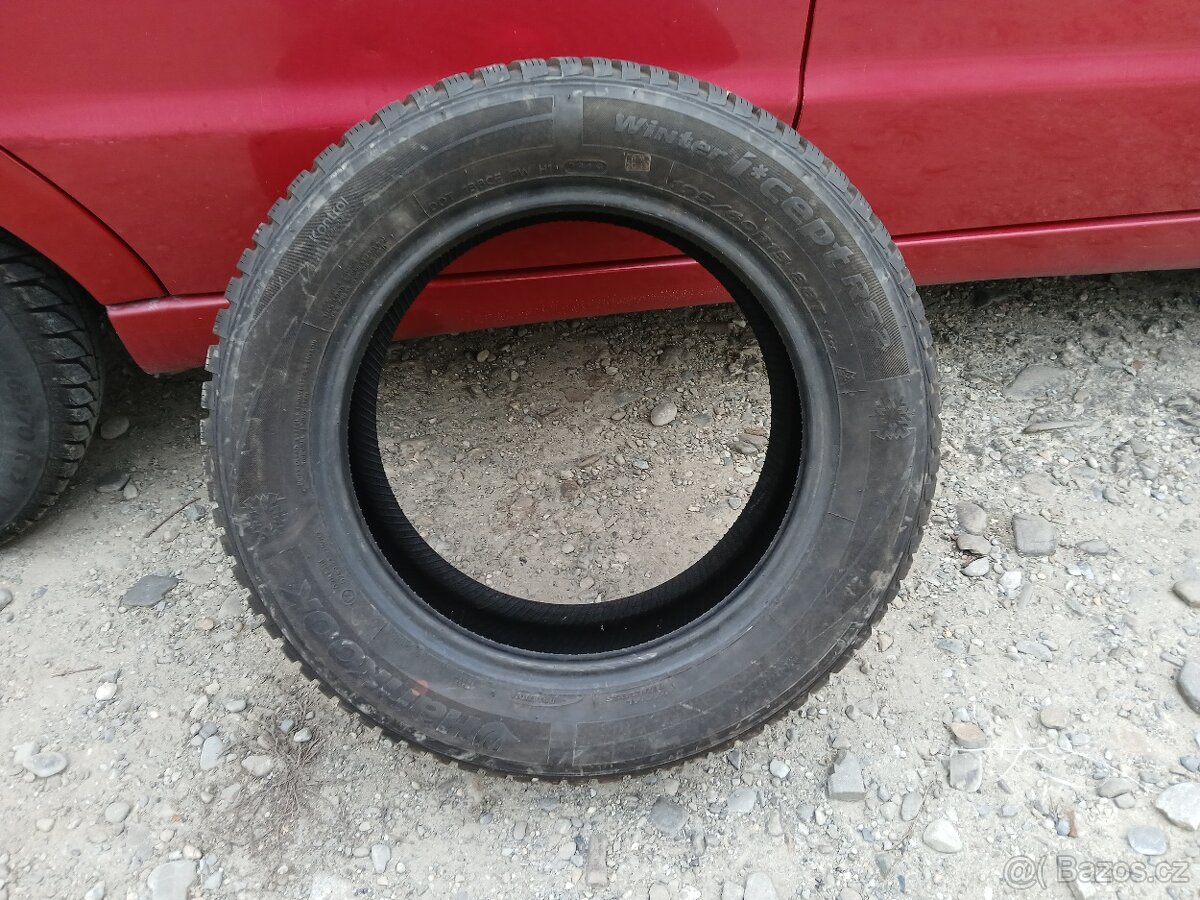 1x zimni hankook 195/60 R15, dezen=7,5mm