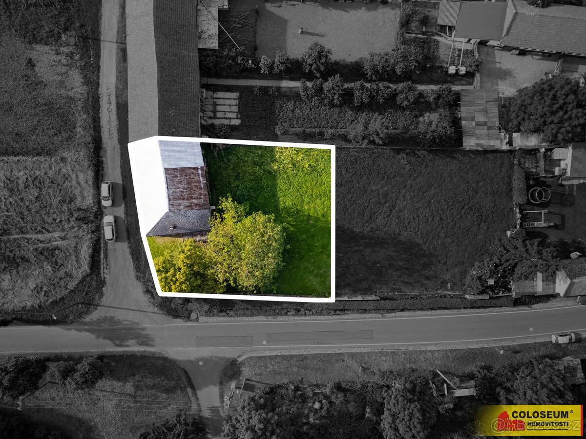 Biskupice, stavební parcela, cca 926 m2, sítě – pozemek