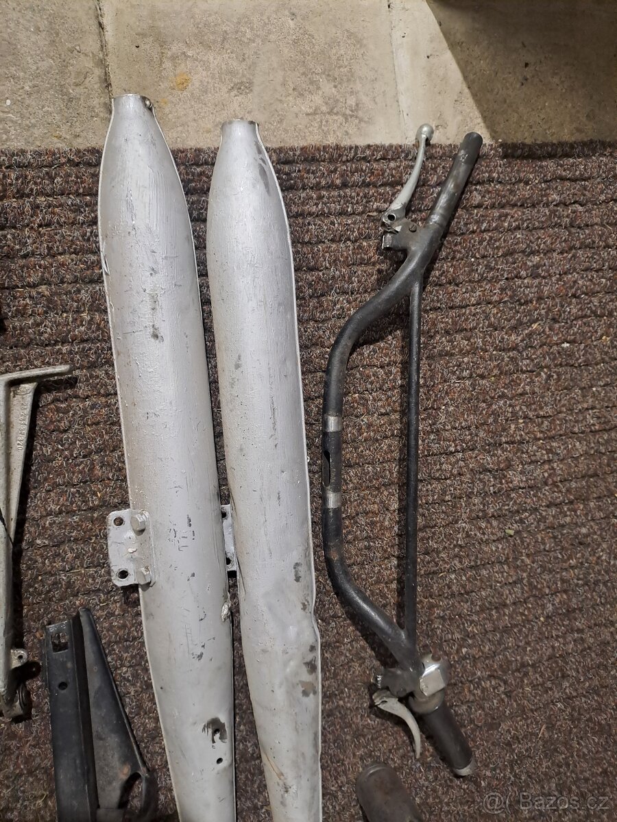 Díly Jawa sport 350