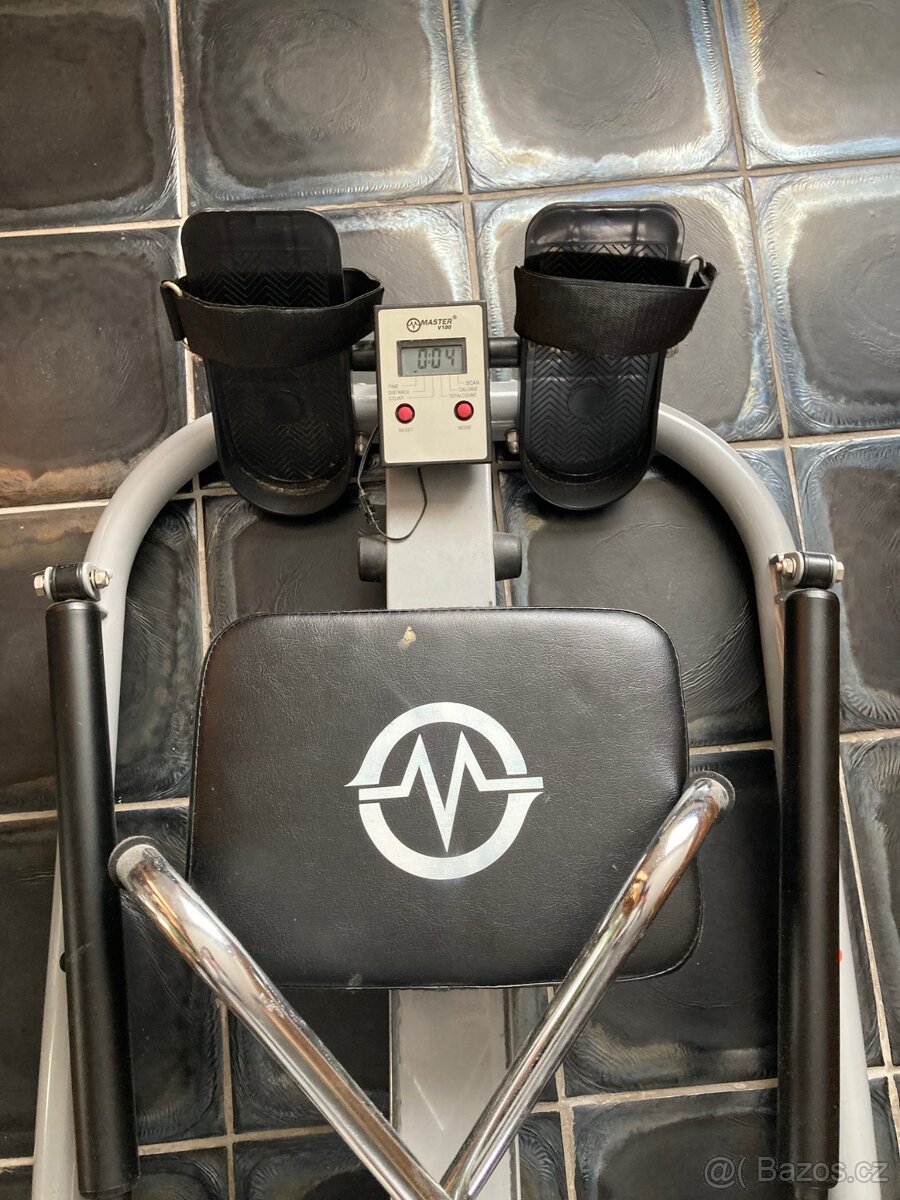MASTER V100 veslovací trenažér