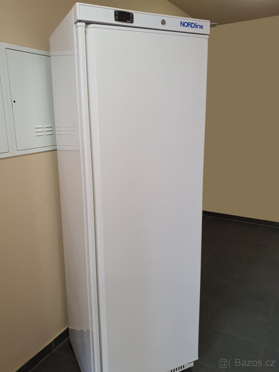 GASTRO PROFI mrazák mraznice 400 litr doprava