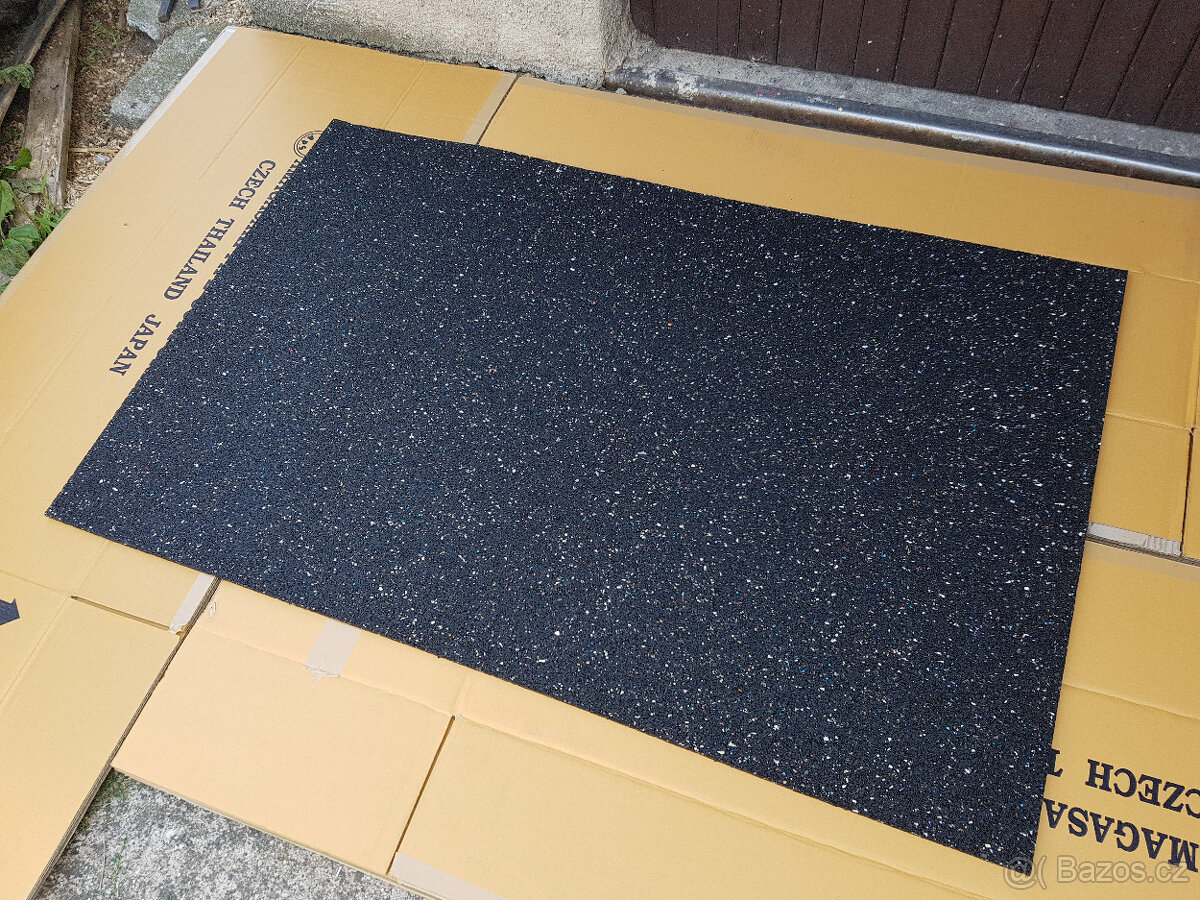 Fitness podložka pod stroje a činky 125x80 - velmi odolná