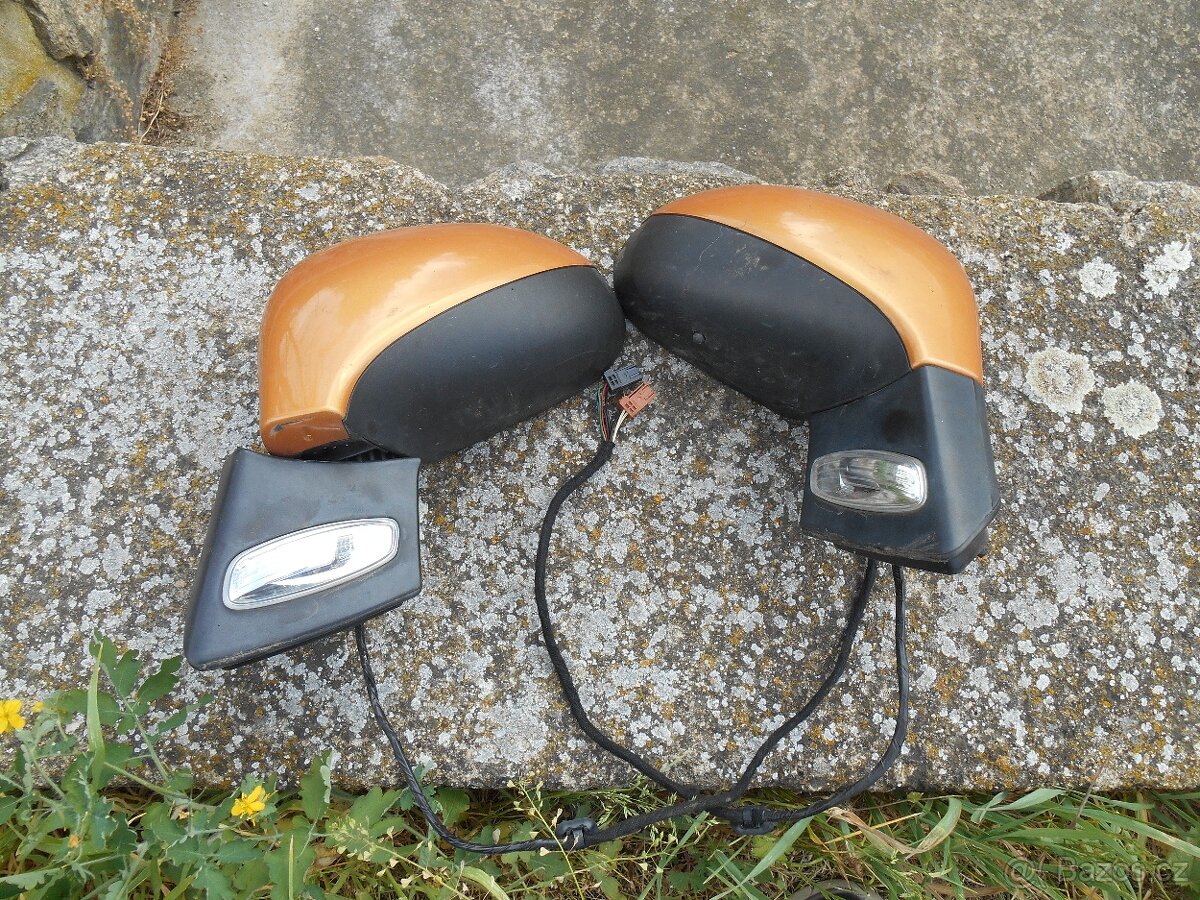 PEUGEOT 207 ZPĚTNÁ ZRCÁTKA EL.