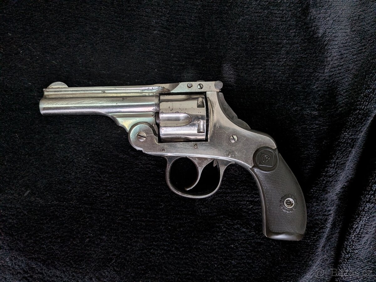 Revolver Harrington Richardson 32 S&W Long