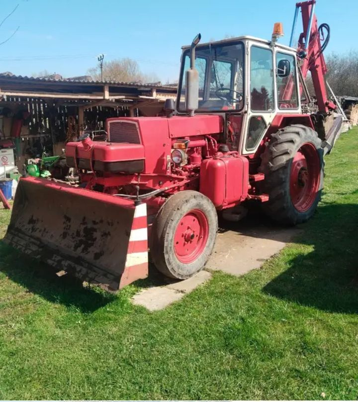 Koupím Traktorbagr bělorus